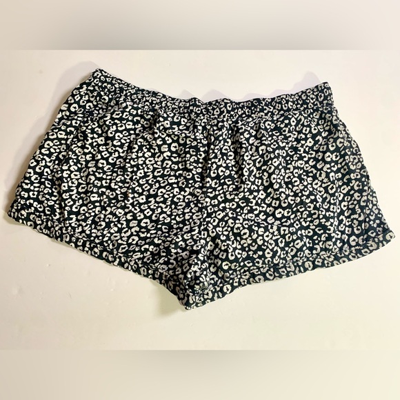 Victoria Secret Black & White Animal Print Sleep Short - XL - Picture 1 of 3